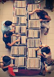 Click image for larger version. 

Name:	Vinyl Browsing.jpg 
Views:	172 
Size:	79.2 KB 
ID:	6387